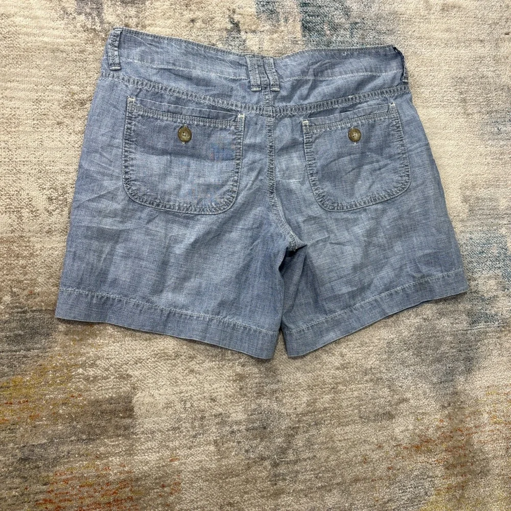 Vintage Gap Jeans Womens Size 8 Chambray Denim Shorts Blue Casual Mid Rise